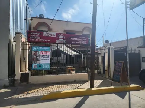 Casa / Comercio en Venta General Gutierrez -carril Maza esq. Hipólito Irigoyen-