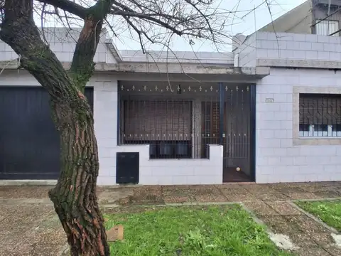 EXCELENTE PROPIEDAD EN ITUZAINGO SUR 4 AMBIENTES