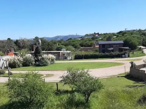 Lote en B° Molinos de Viento, Mendiolaza. Cba