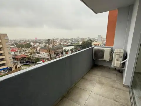 Departamento en Alquiler en Haedo, $ 750.000