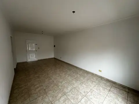 Departamento en Alquiler al Este