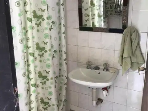 Casa en Venta en González Catan, USD 100.000