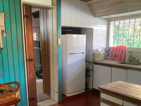 Casa 5 ambientes con 1 baño