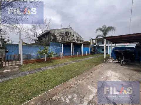 Casa 3 ambientes con 1 baño