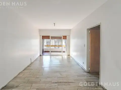 Alquiler departamento de 3 ambientes con balcon en San Cristobal