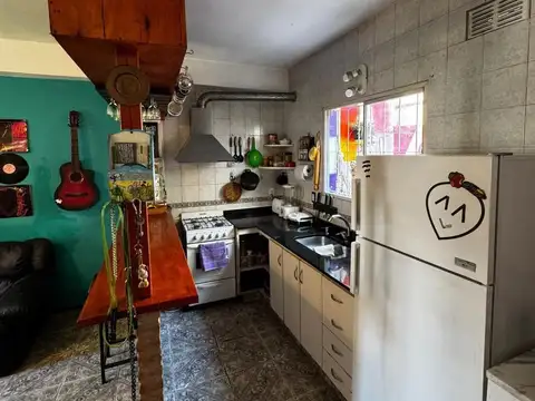 Depto Tipo Casa en Venta en Carapachay, USD 138.000