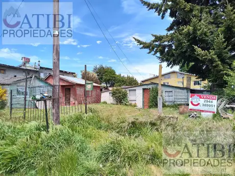 Terreno en  esquina ideal inversión