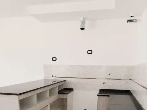 Depto Tipo Casa en Venta con 1 cocheras