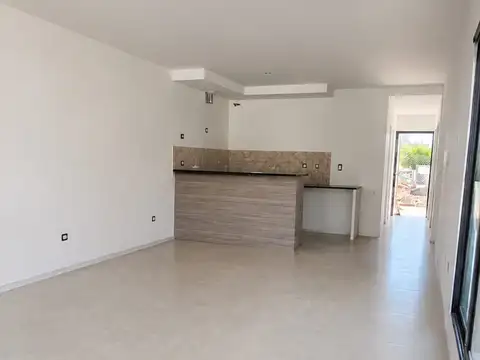 Depto Tipo Casa en Venta en Maipú, USD 85.000