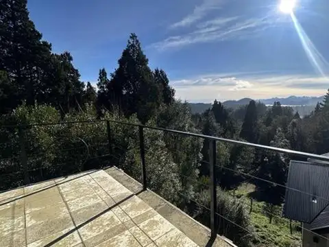 Venta de casa c/proyecto turístico s/lote 4555 pileta y vista Nahuel Huapi, B Campanario, Bariloche