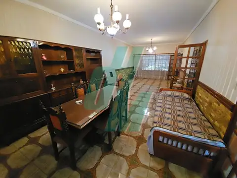 Casa en Venta en Villa General Mitre, USD 360.000