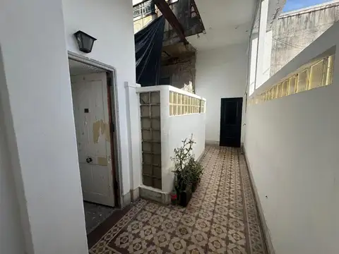 Depto Tipo Casa en Venta de 4 dormitorios