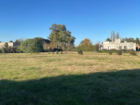 Terreno en Venta de 2321,0 m2