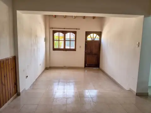 Casa en Venta al Este