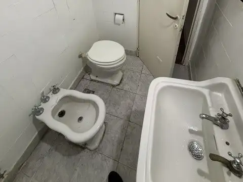 1 AMB. ALTO PALERMO 2 PISO INTERNO COCINA  KITCHINETTE  Y BAÑO COMPLETO