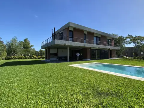 Casa en Alquiler en San Matias - Escobar - Amoblada