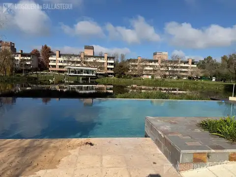Villa del Lago