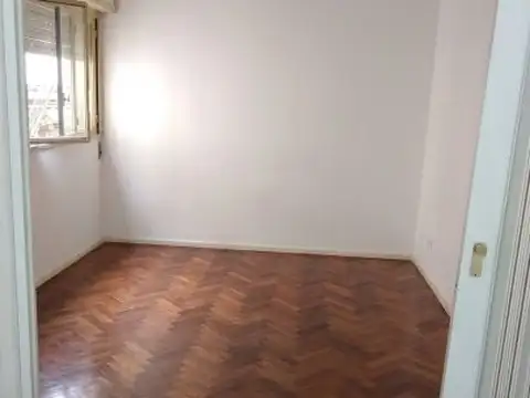 Depto Tipo Casa en Venta en Caballito, USD 93.000