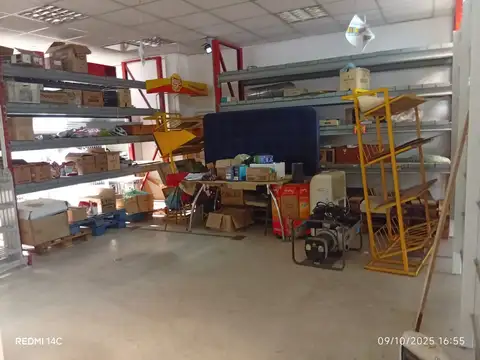 Local en Alquiler en Jose Leon Suarez, $ 2.500.000