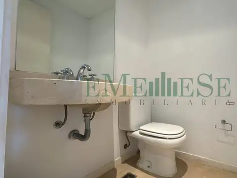 Departamento 4 ambientes con 2 baños