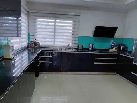 Casa en Venta en Marquesado, USD 290.000