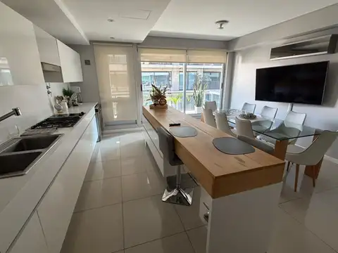 EXCELENTE 4 AMBIENTES TORRE PREMIUN FULL AMENITIES COCHERA Y BAULERA