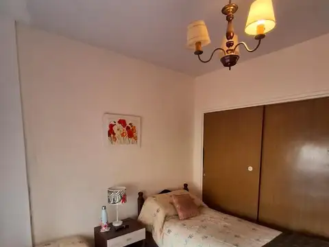 VENTA DEPTO DE 2 AMB PLAZA ESPAÑA!