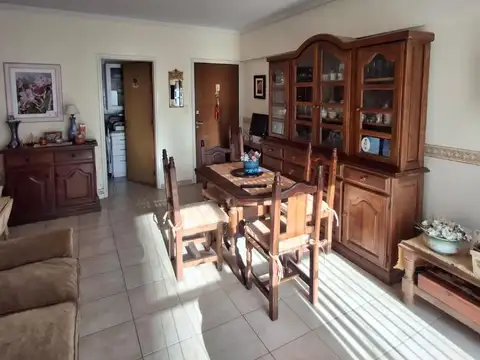 Departamento en Venta en La Perla Sur, USD 77.000