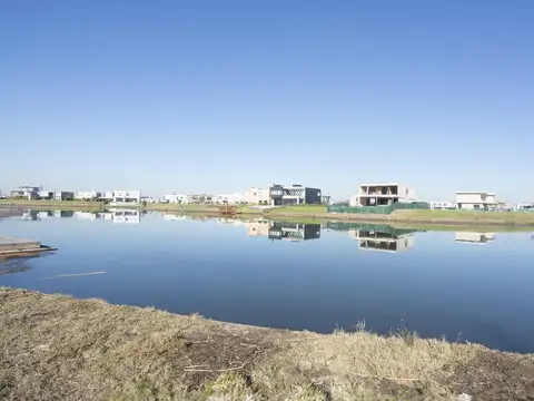 Terreno en Venta en Puertos - Barrio Costas, USD 250.000