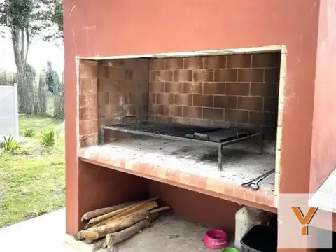 Casa en Alquiler Temporal con 2 cocheras