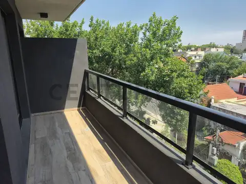 Donado 2300, Piso 4