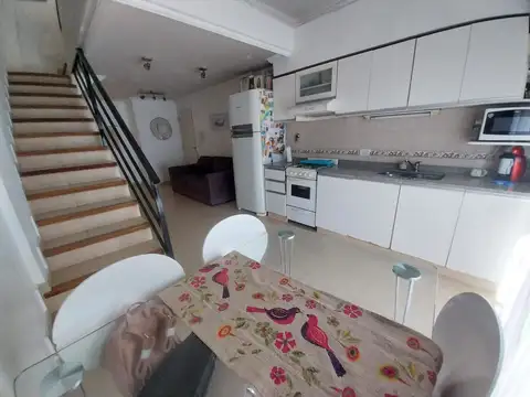 Depto Tipo Casa en Venta de 2 ambientes