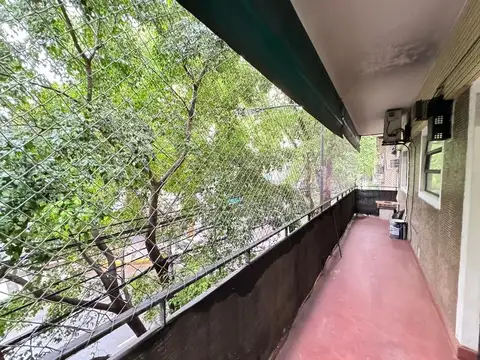 Avenida Medrano 800