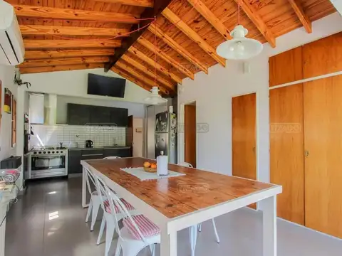 Casa en Venta en Country Club Banco Provincia, USD 240.000