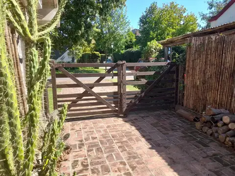 Casa en Venta en Los Abedules, USD 175.000