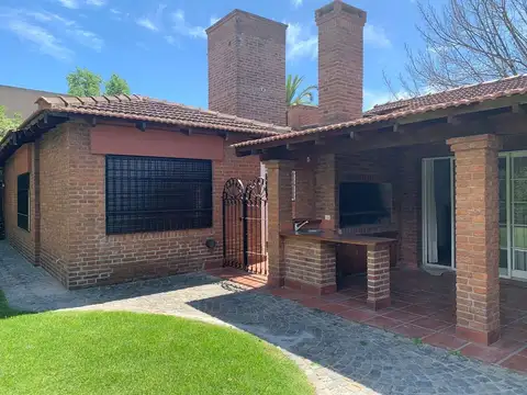 Casa en Alquiler al Este