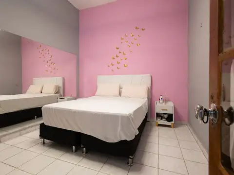 Casa 5 ambientes con 1 baño