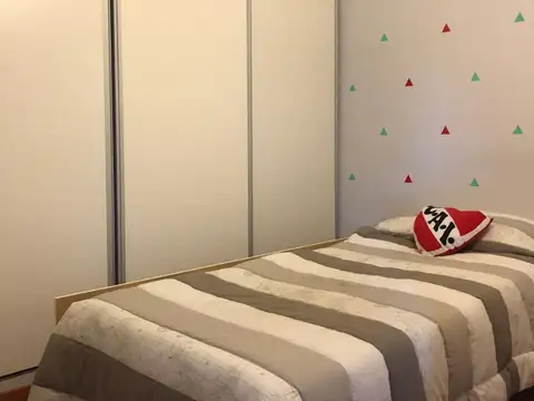 Depto Tipo Casa en Venta en Mataderos, USD 215.000