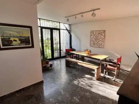 Casa 4 ambientes con 4 baños