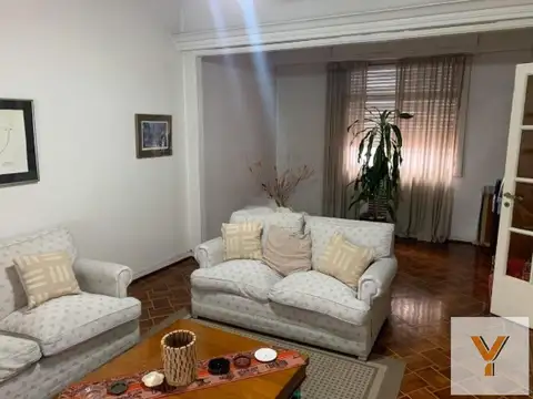 Avenida La Plata