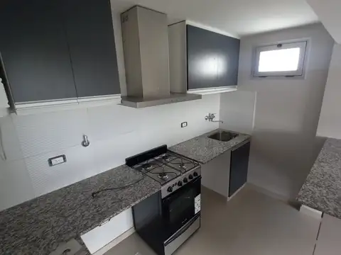 Departamento en Venta en Villa Ballester, USD 114.000