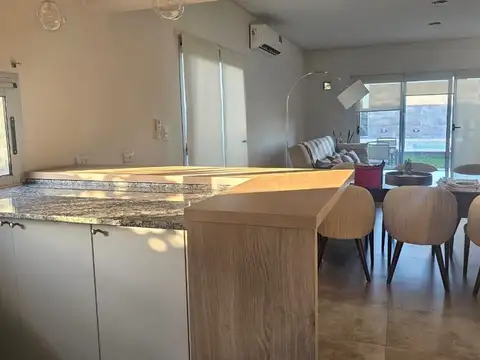 Casa en Venta en Barrio Privado Las Cortaderas 2