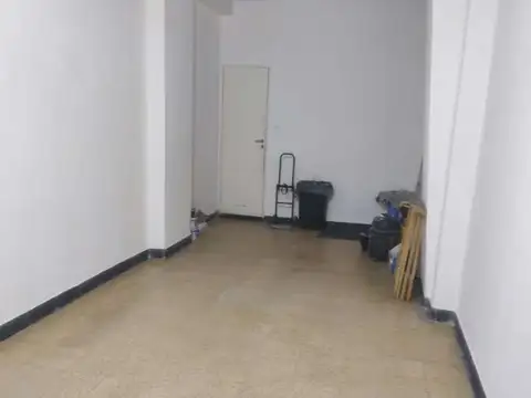 Local en Venta en Almagro, USD 145.000