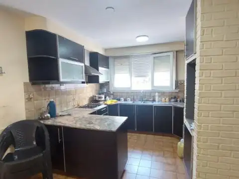 Casa en Venta en Quilmes Oeste, USD 180.000