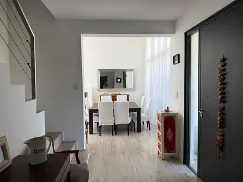 Casa en Alquiler de 3 dormitorios