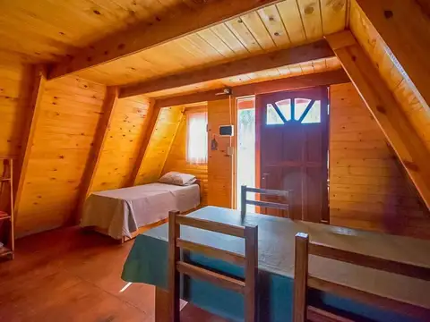 VENTA /PERMUTA - Casa Alpina, quincho y pileta - Garita 16, Funes.