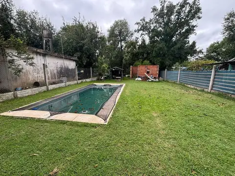 Calle Públca 10 s/n