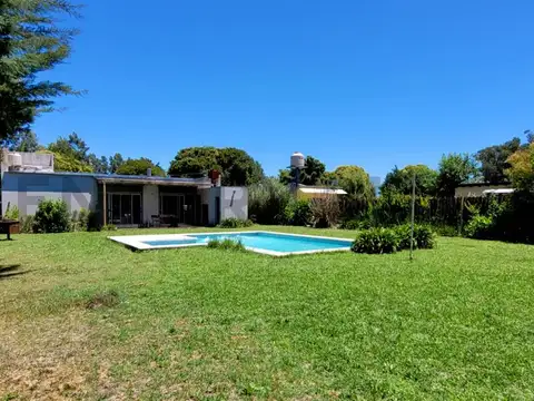 Casa en Venta en Lisandro Olmos Etcheverry, USD 105.000