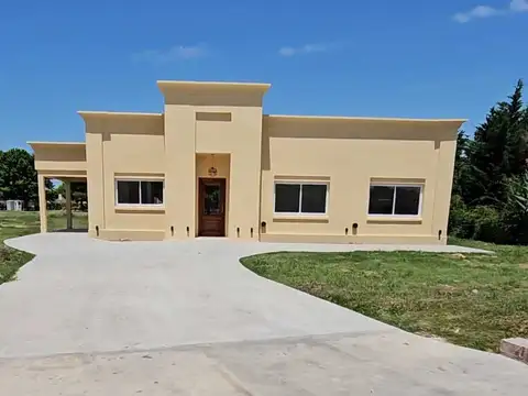 Casa en Venta en El Nacional Club De Campo, USD 189.500