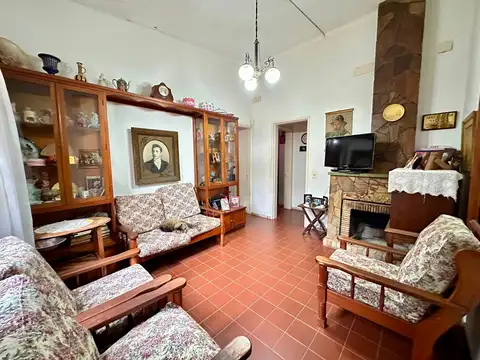 Casa en Venta con 1 cochera